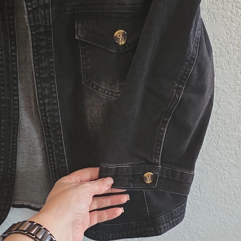 Distressed Black Cropped Denim Bolero Jacket โ Size Large - Picture 5 of 9